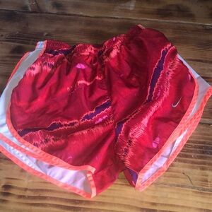 Nike dri-fit running shorts sports shorts gym shorts athletic shorts size Medium